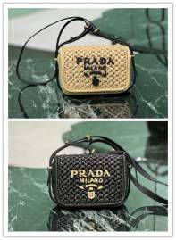 Picture of Prada Handbags _SKUfw169832830fw